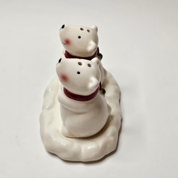 Polar Bear Salt And Pepper Shakers On Ice Shelf With Red Scarves Some Crazing - Picture 2 of 10